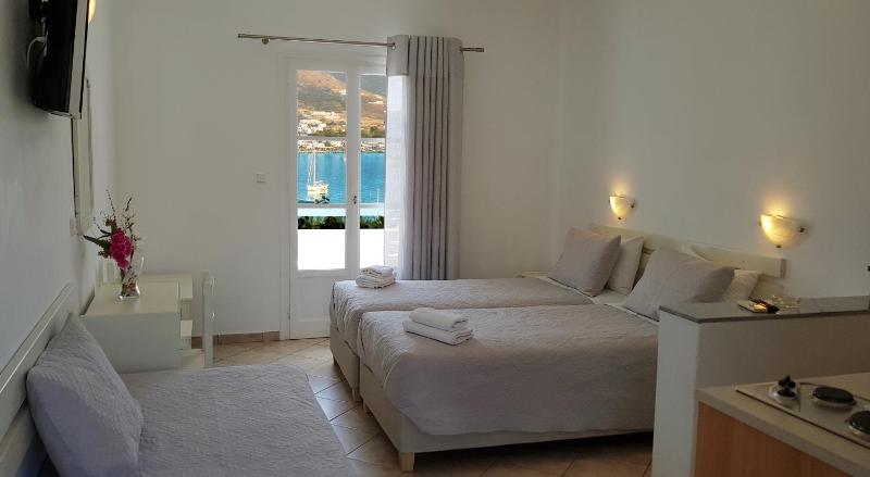 Paros Paradise Apartments - image 10