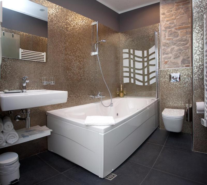 Deluxe Double or Twin Room with Sea View  - Annex image 4