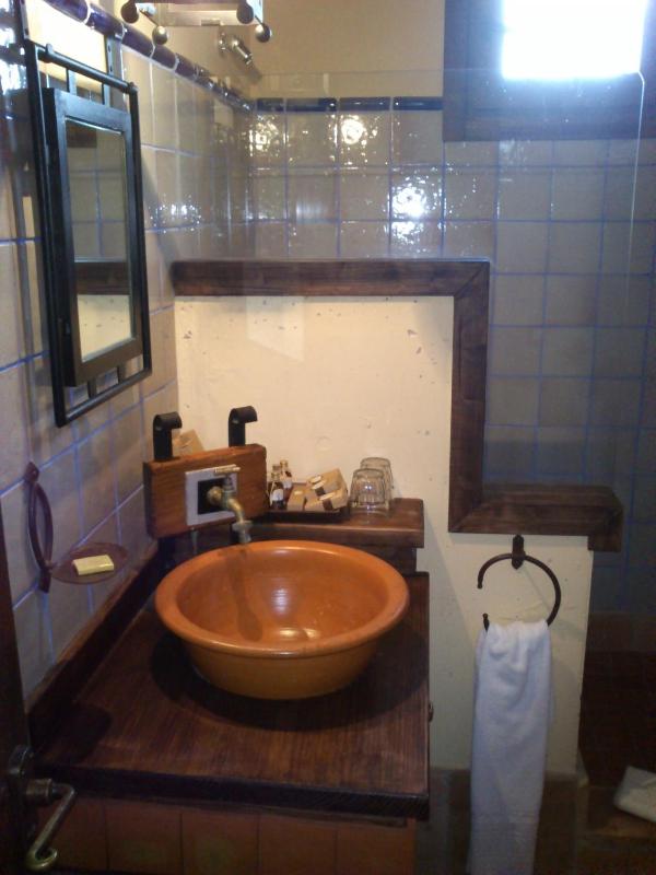 Double Room image 3