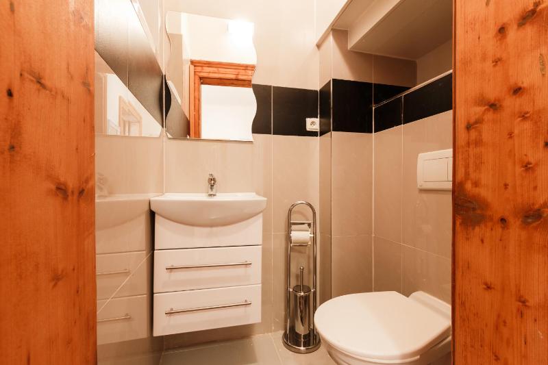 Deluxe Apartment image 2