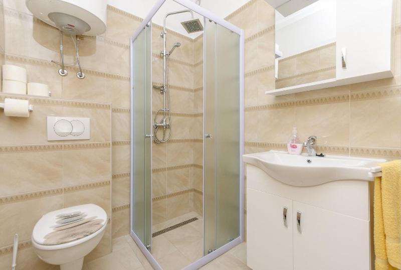 One-Bedroom apartment Standard image 2