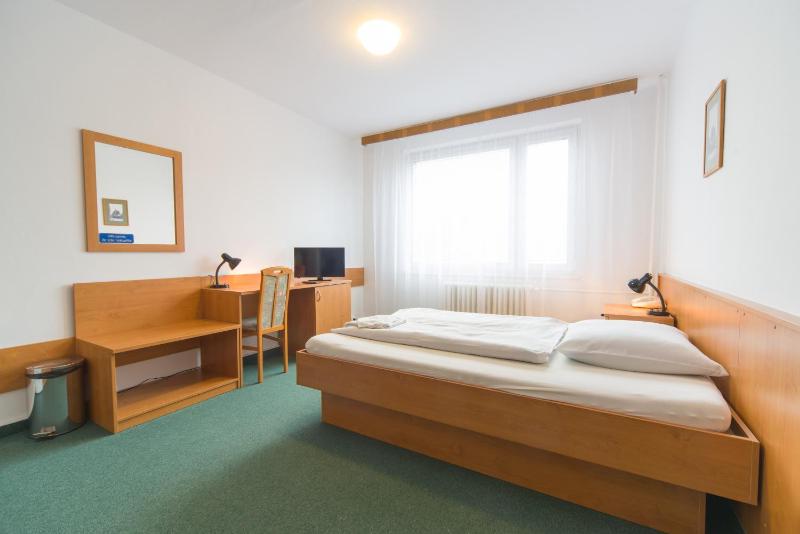 Single Room image 1
