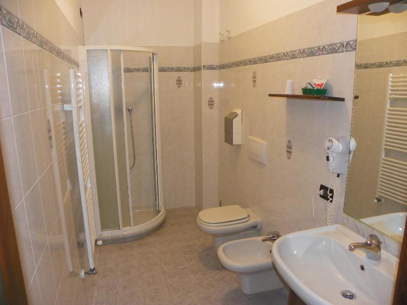 Triple Room image 3