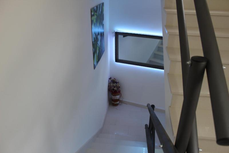 Studio with Balcony and Sea View image 3