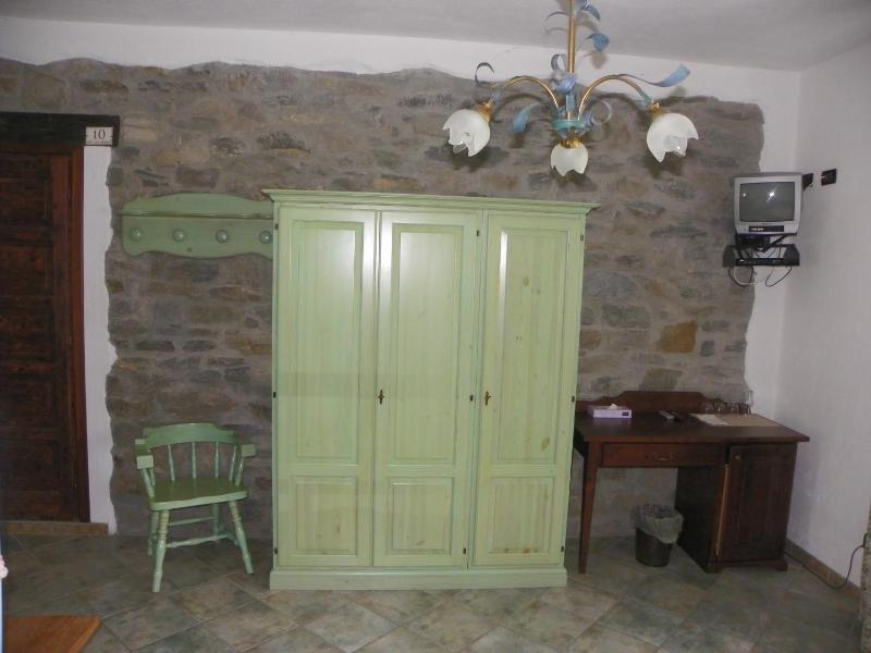 Triple Room image 2
