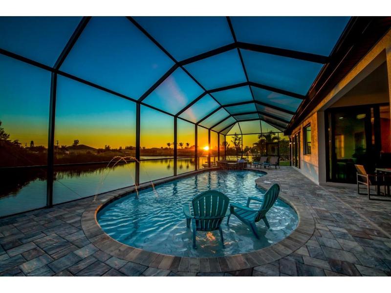 Villa Diamante, Cape Coral Images