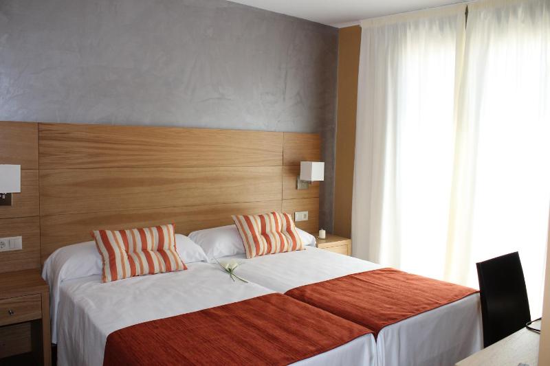 Hotel Carmen - image 21