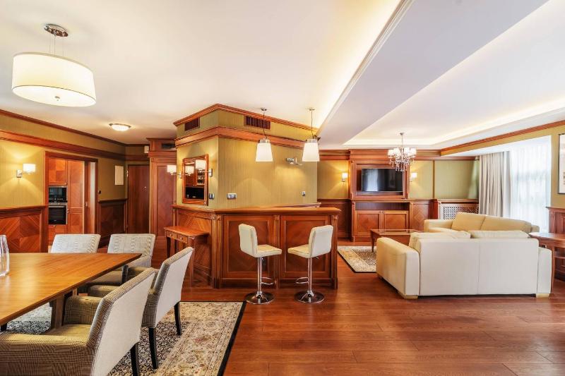 Prestige Apartment with Sauna by Grand Apartments - image 6