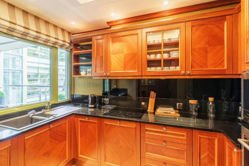 Prestige Apartment with Sauna by Grand Apartments - image 4