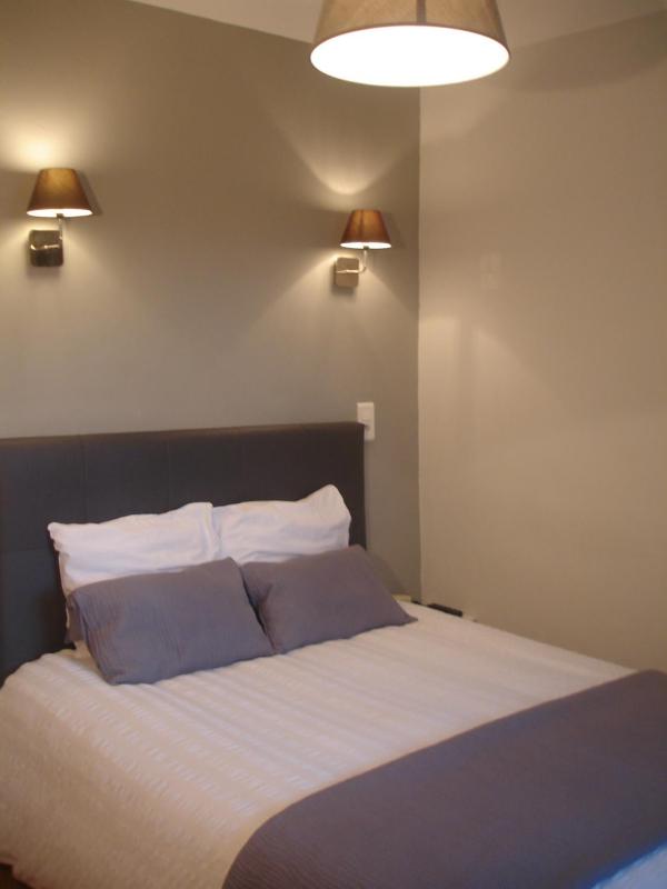 Double or Twin Room image 3