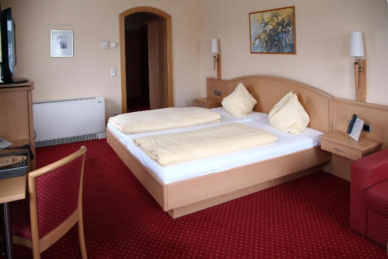 Triple Room image 3