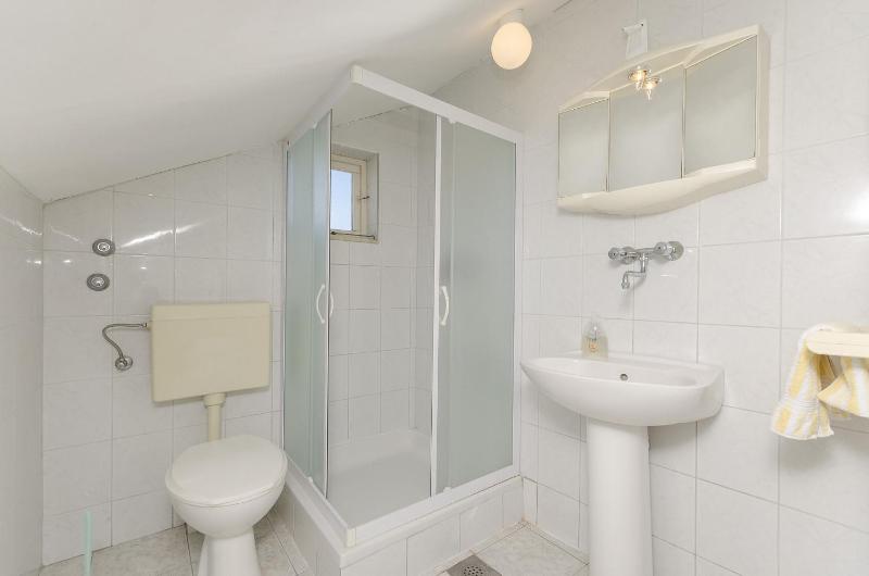 One-Bedroom apartment Standard image 2