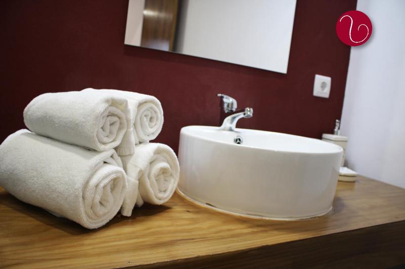 Double or Twin Room image 2