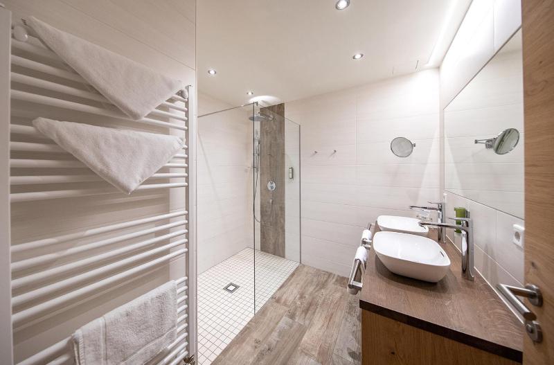 Suite with Mountain View image 3
