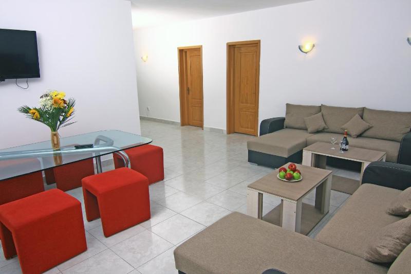 Nirvana Accommodation - image 4