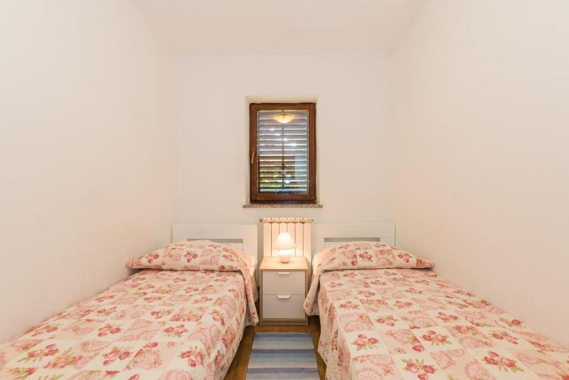 Apartment image 2