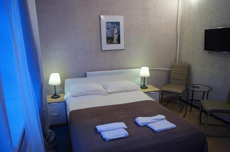 Double Room image 1