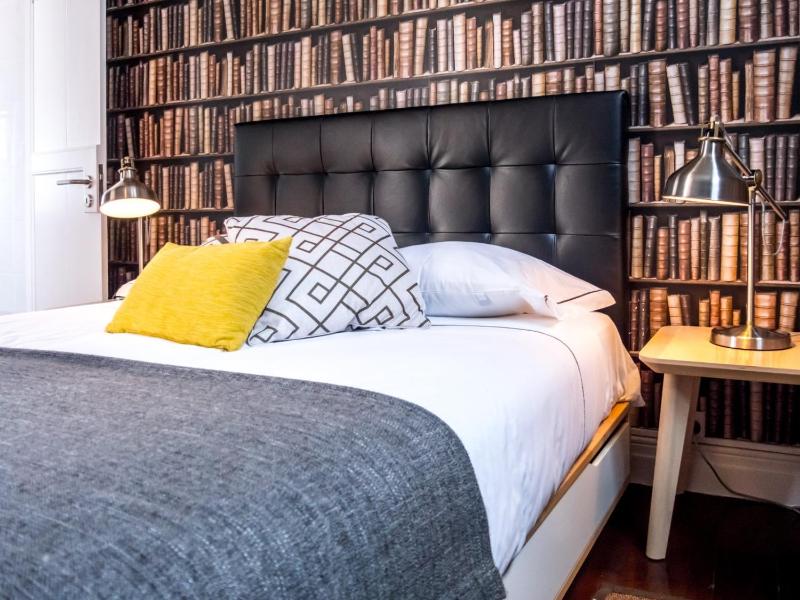 Double Room image 1