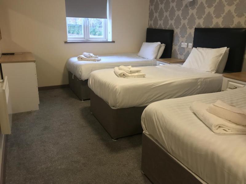 Triple Room image 4