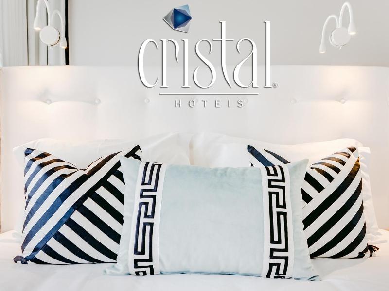 Deluxe Double Room with Romantic Package image 2