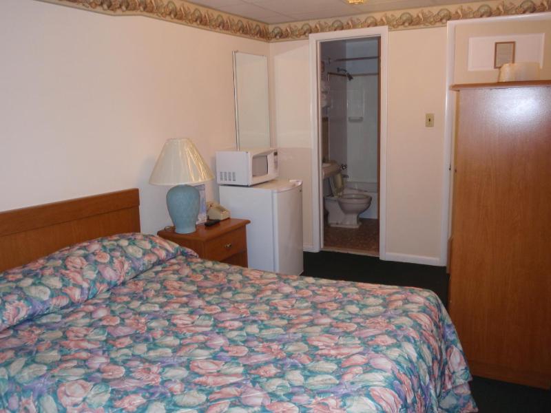 Standard Room with One Double Bed image 4