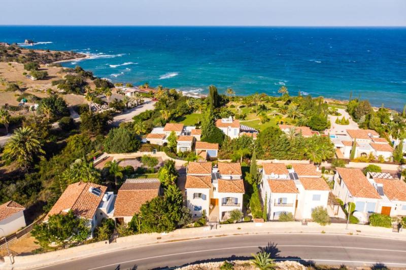 Beach Villa image 1