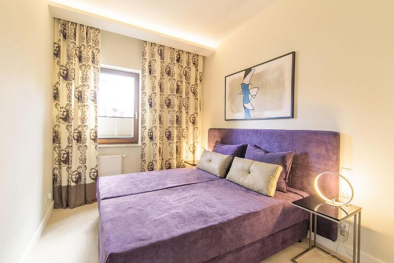 Executive Apartment with Sauna by Grand Apartments - image 7
