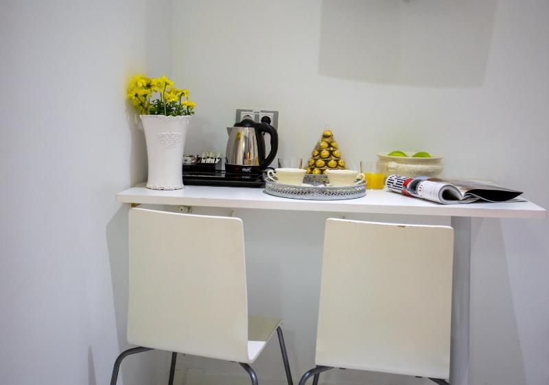 Hostal Adis - image 15