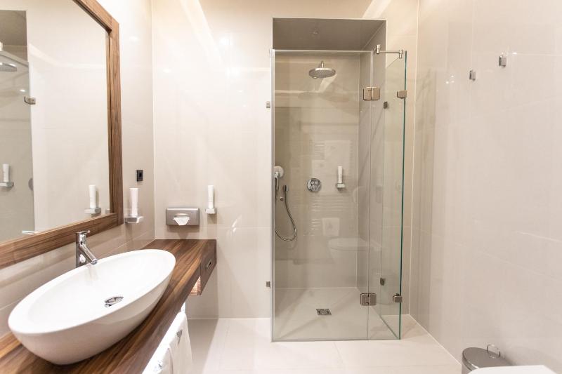 Superior Double or Twin Room image 3