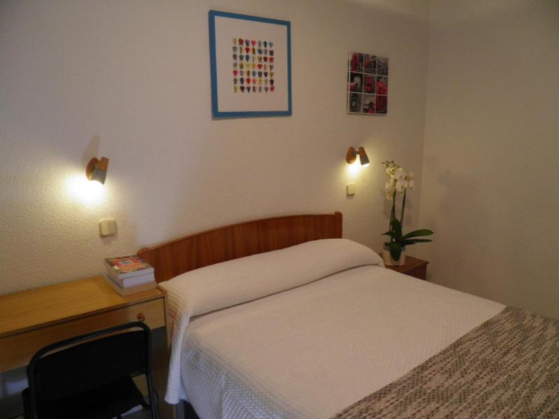 Hostal Angelines - image 7