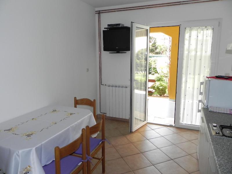 Two-Bedroom Apartment with Terrace image 2