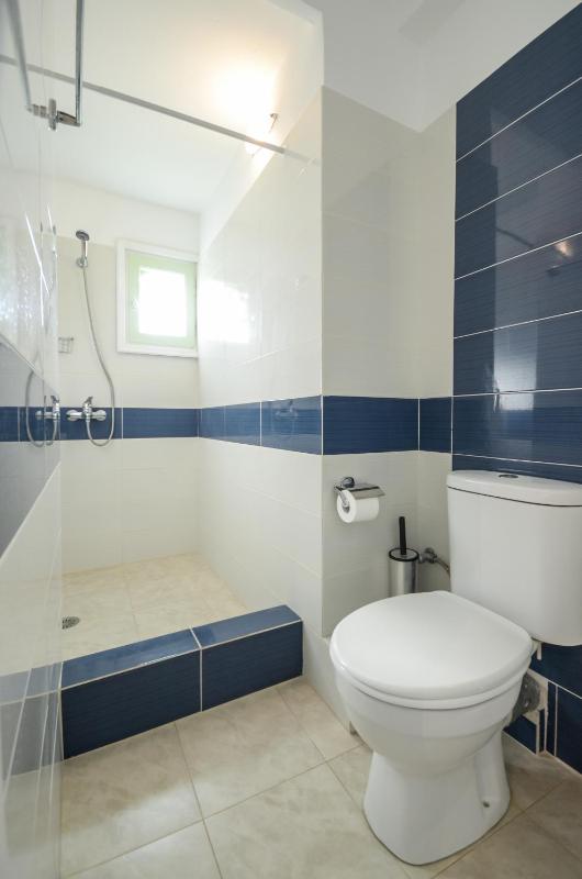 Studio with Veranda (2-3 Adults) image 2