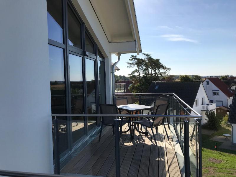 Apartment with Balcony image 3