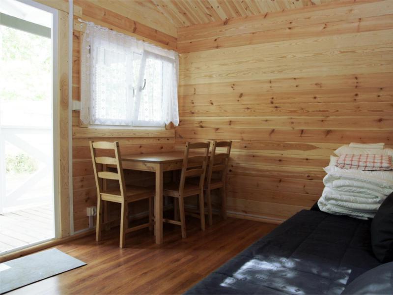 One-Bedroom House image 2