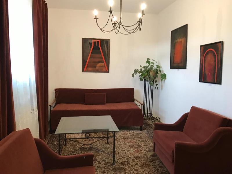 Deluxe Suite image 2
