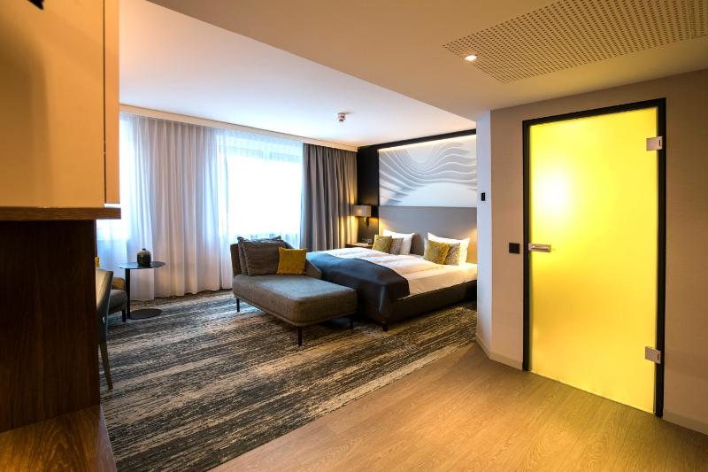 Superior Double Room image 2