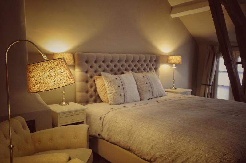 Deluxe Double Room image 1