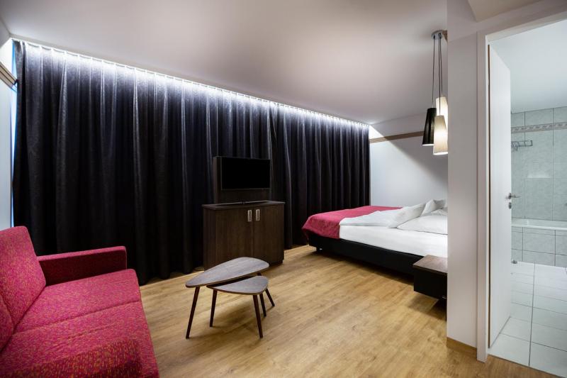 Double Room De Luxe image 2