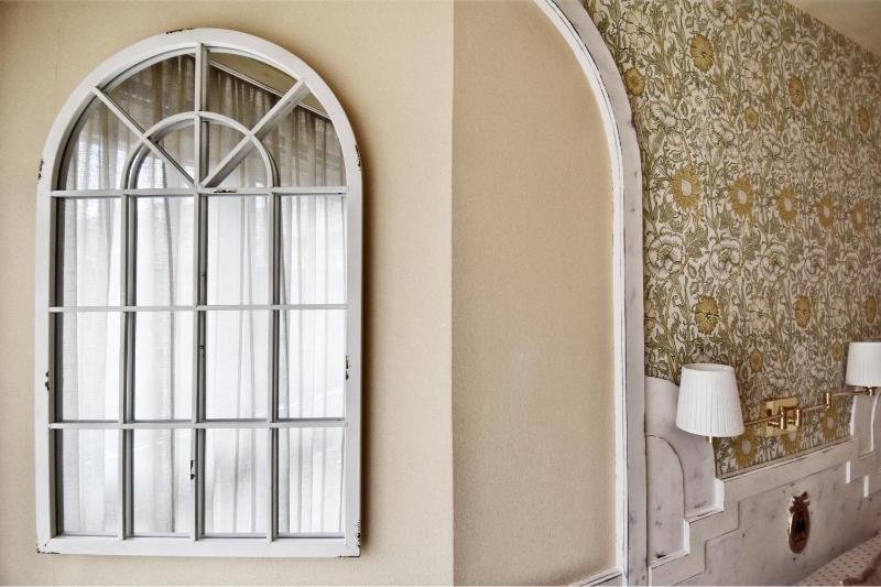 Single Room image 2
