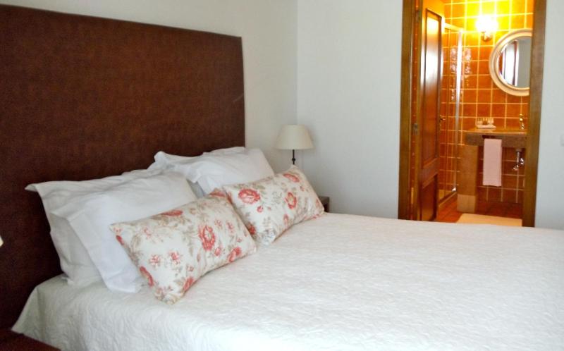 Superior Double Room image 4