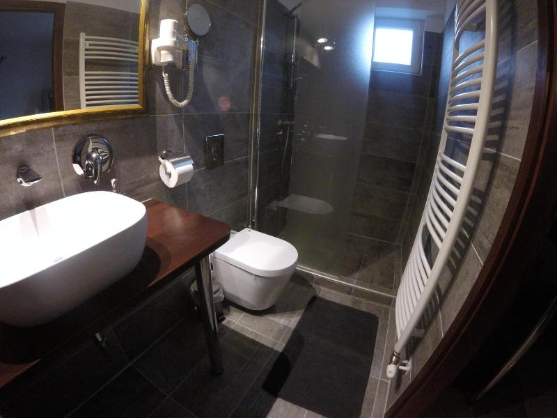 Double Room image 2