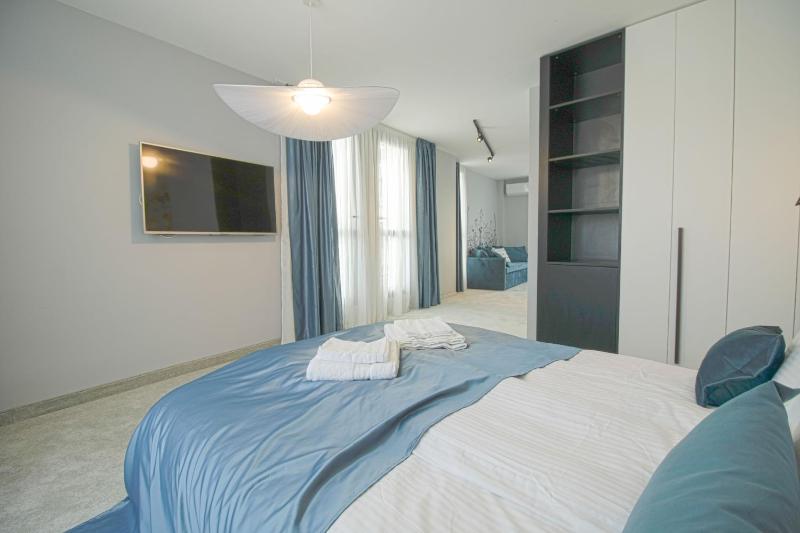 Superior Suite image 3