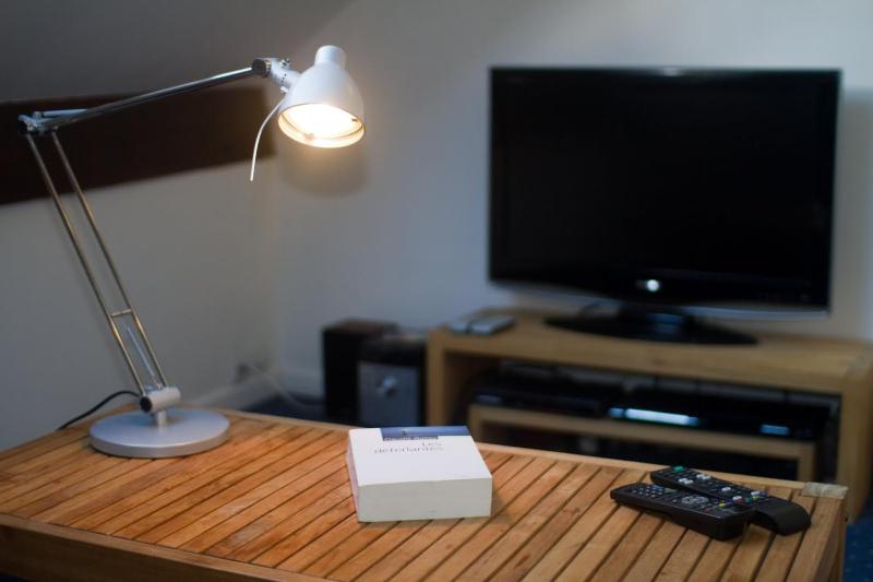 Studio - Split Level image 4