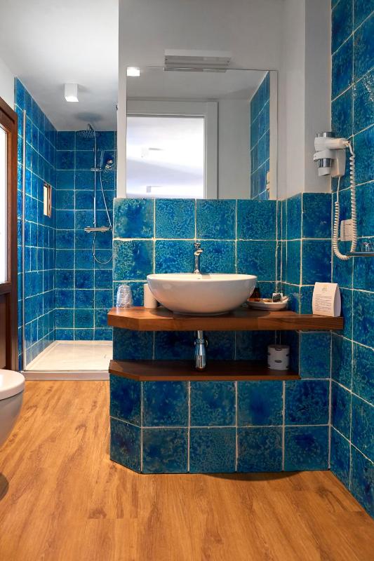 Superior Double or Twin Room with Sea View image 4
