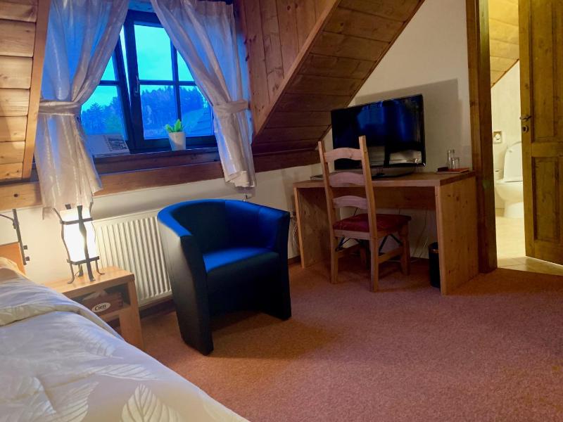 Single Room image 3