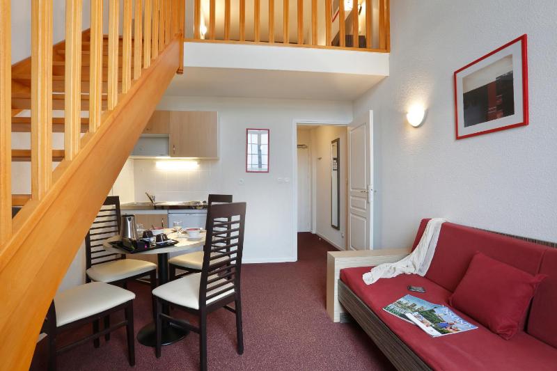 Duplex Apartment 3 people image 3