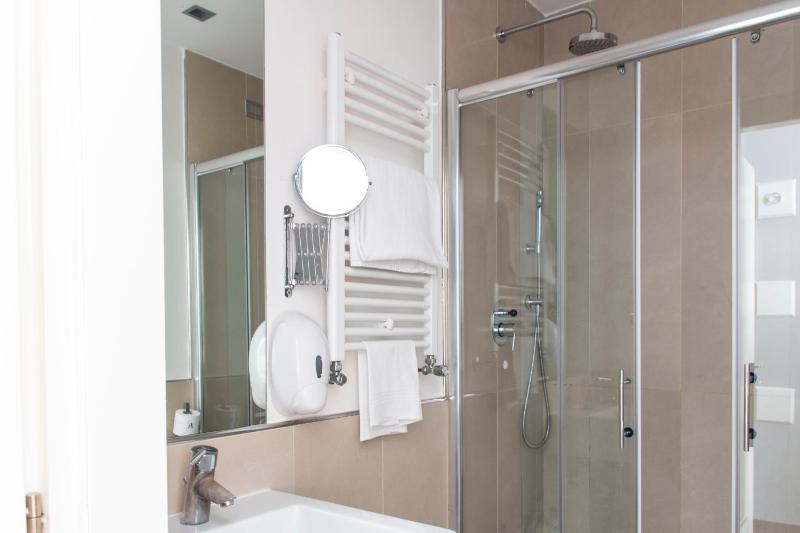 Standard Single Room image 1