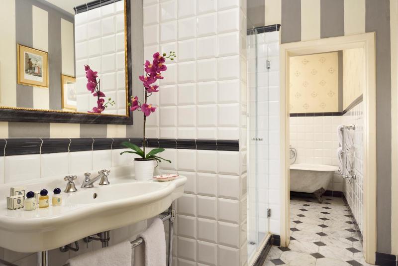 Suite image 4