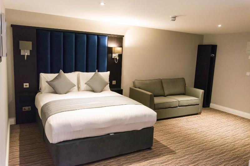 Double Room - Disability Access image 3