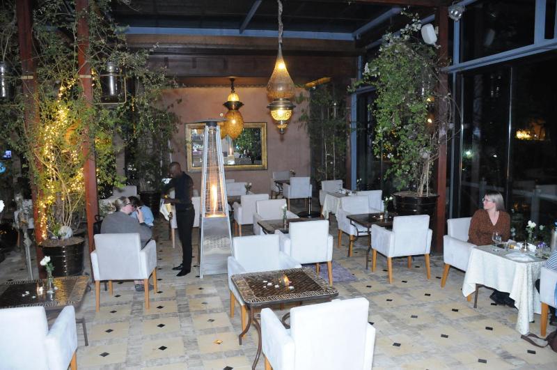 Riad Wow - image 13